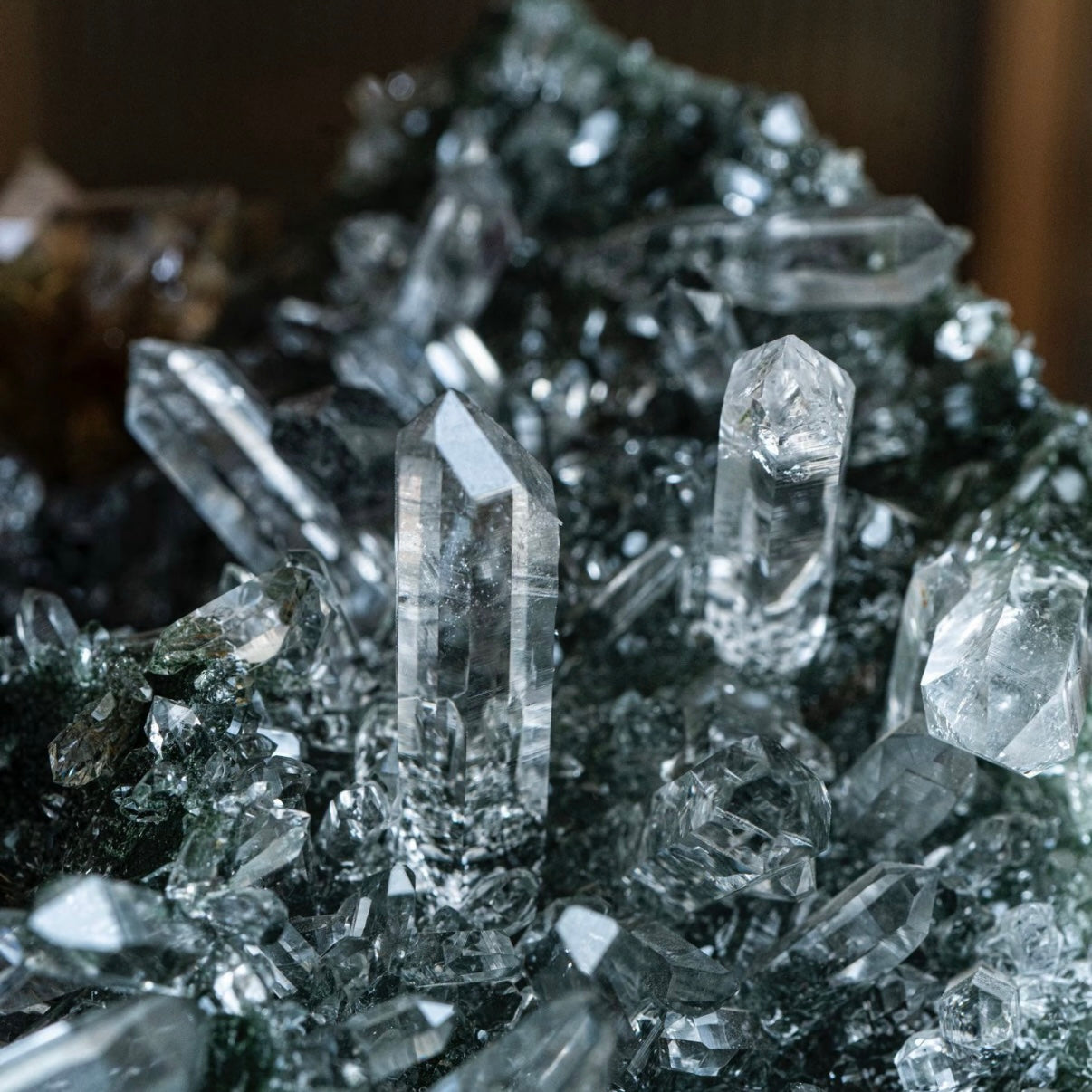 The Meaning of Crystal Clusters in Home & Office Spaces