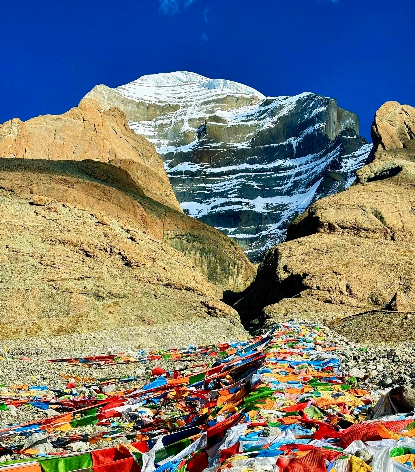 𝗪𝗵𝗶𝘀𝗽𝗲𝗿𝘀 𝗼𝗳 𝗠𝗼𝘂𝗻𝘁 𝗞𝗮𝗶𝗹𝗮𝘀𝗵